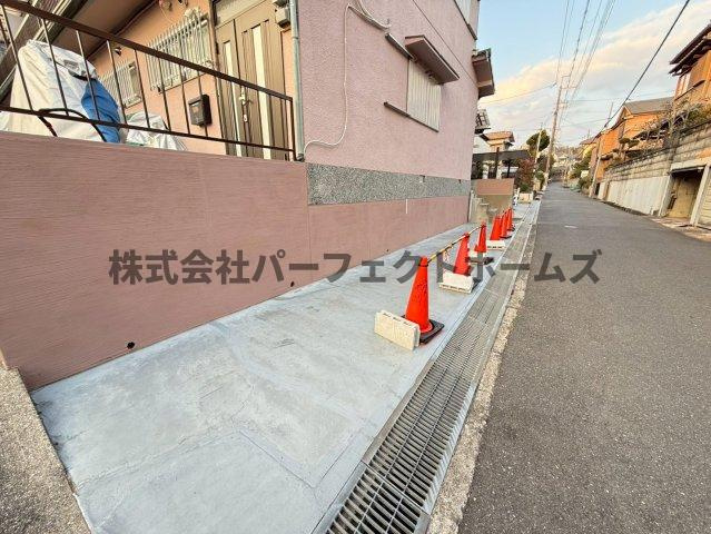 香里園山之手町テラスハウス　賃貸の駐車場|駐車場があります