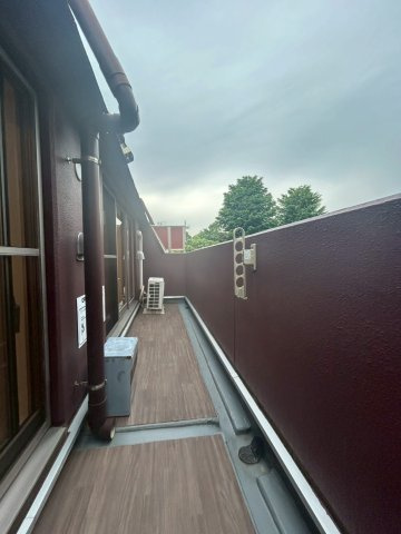 【バルコニー】