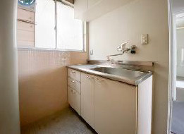 草津市大路１丁目の事務所のキッチン