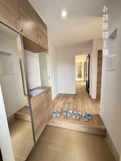 久留米市三潴町西牟田の新築一戸建の玄関