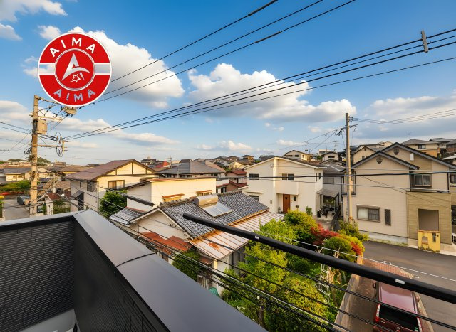 福岡市南区長住1丁目第2-4棟（4号棟）の展望|窓から緑が見える物件も魅力的です。