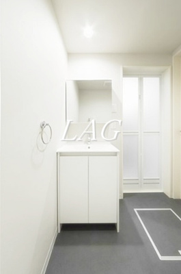 【洗面所】 | Reve（レーヴ） | 洗面台です。