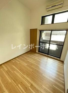 江東区亀戸５丁目のアパートの居間・リビング