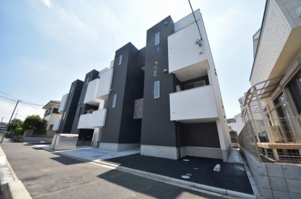 CB今羽ラヴィータの外観