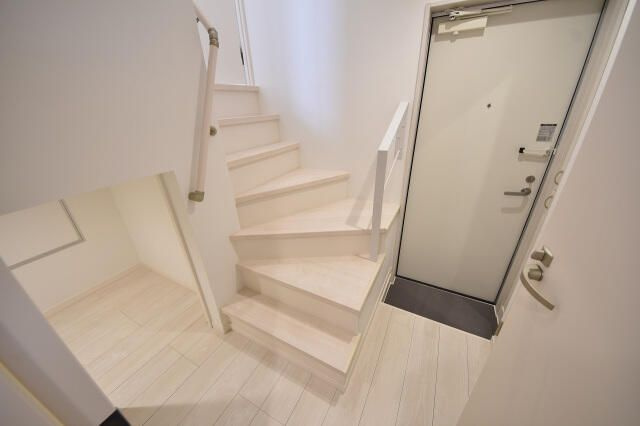 CB今羽ラヴィータの玄関