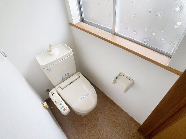 桧町1丁目17-64-12貸家のトイレ