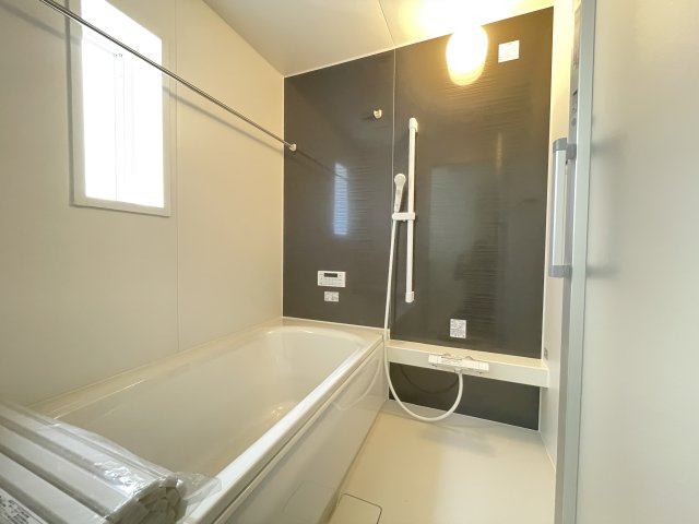 クレイドルガーデン八戸市売市第4　４号の浴室