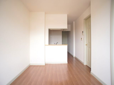 【居間・リビング】 | シルフィード | お子様の様子を見ながらお料理できる対面キッチンです♪