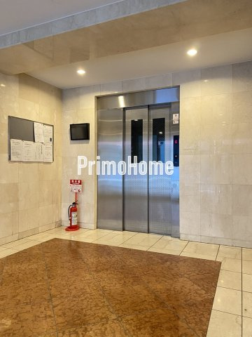 メインステージ日本橋馬喰町のロビー