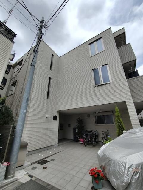 ホワイトスプライトの外観