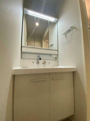 【独立洗面台】 | クリスタルビルディング