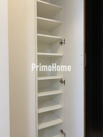 グランパセオ神田駅前の収納