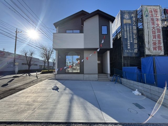 【前面道路含む現地写真】の画像