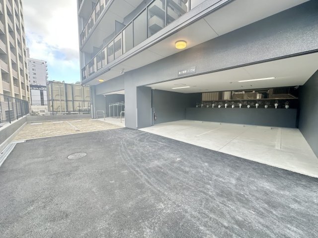 エステムコート名古屋上前津の駐車場