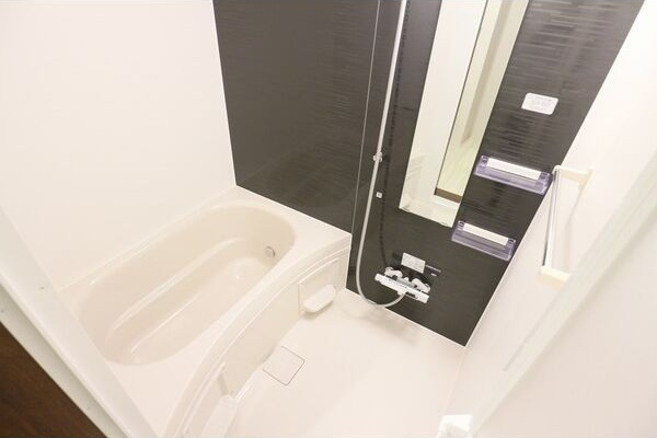 REGALEST 瑞穂区役所の浴室