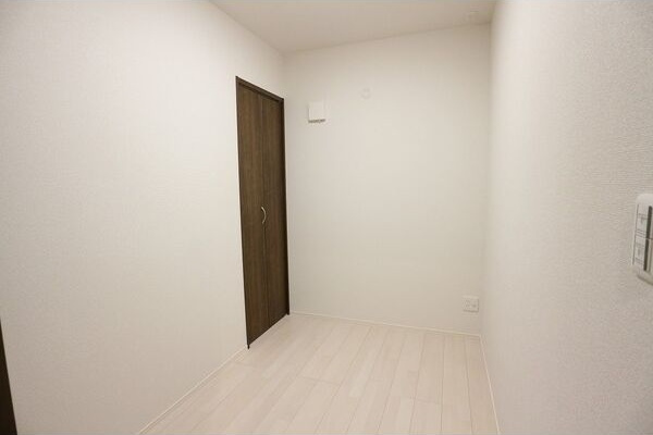 REGALEST 瑞穂区役所の洋室