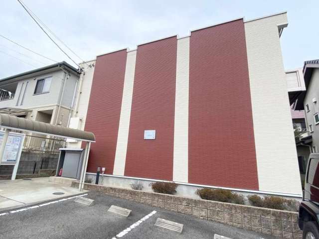 レオネクストアヴニールのその他|屋根付駐輪所有