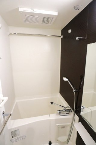 ルミード江古田の浴室