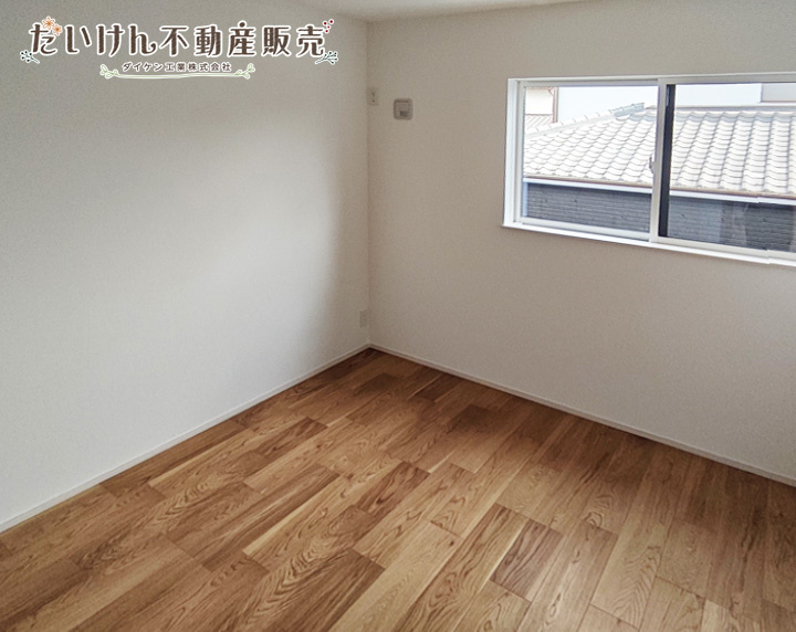 神戸市西区桜が丘東町4丁目の洋室