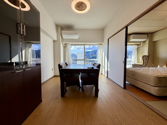 【居間・リビング】 | 伊豆ビューグランドハイツ2号棟