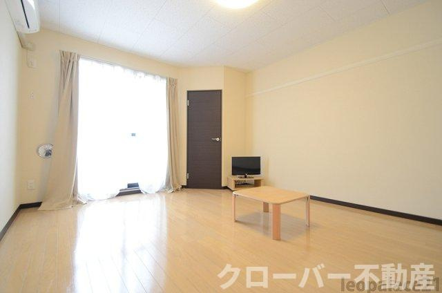 レオネクストパルミオーレ南の居間・リビング