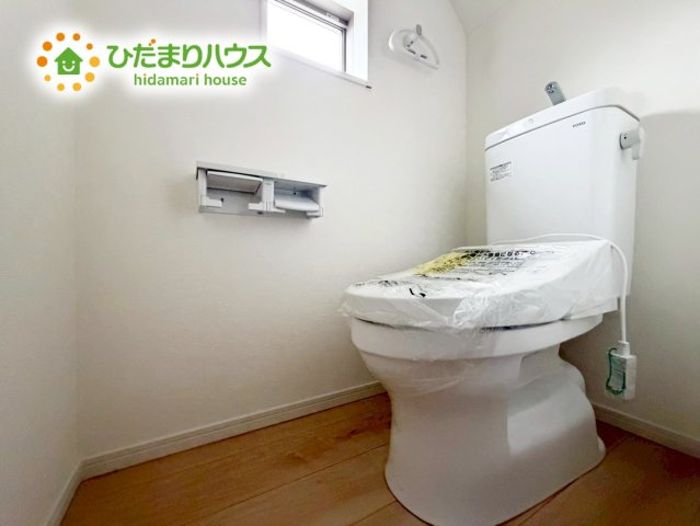 高萩市高萩第3　新築戸建　1号棟のトイレ|トイレは1F、2F共に完備！取り合いになることがありませんね(^^)/