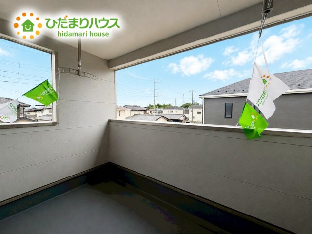 高萩市高萩第3　新築戸建　1号棟のバルコニー|人気が高いインナーバルコニーを採用♪天候を気にせず洗濯物を干せ、紫外線も気にせずに済みます(*^^)v