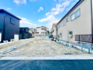 【外観】 | 北条町１丁　新築一戸建 | ゆとりのある洗面室ですよ♪朝の身支度もスムーズにできますね！