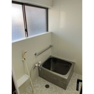 中味鋺一丁目615-3借家の浴室