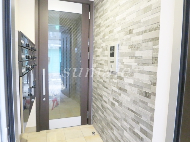 プランドール赤羽のロビー|安心なオートロック♪