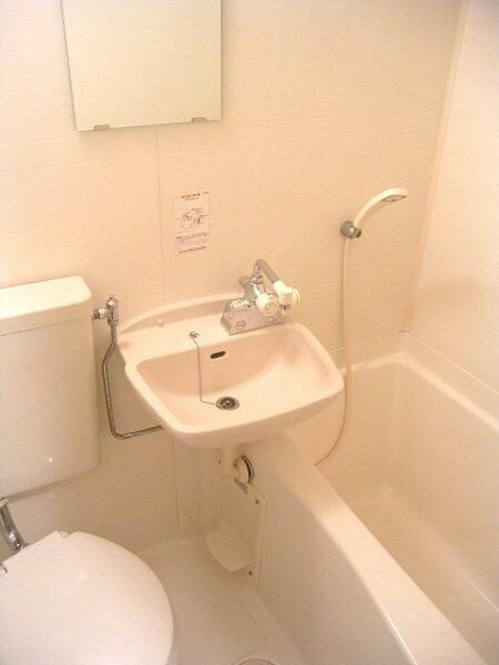 フェニックス下落合の浴室