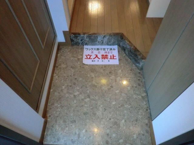 フェニックス下落合の玄関