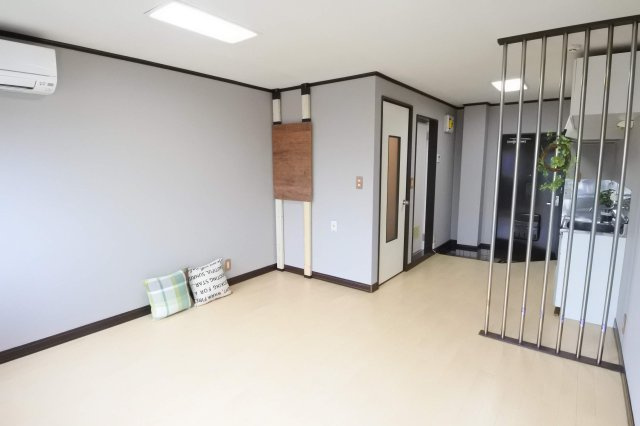 南台コーポの居間・リビング