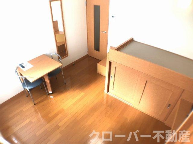 レオパレスソウミの寝室