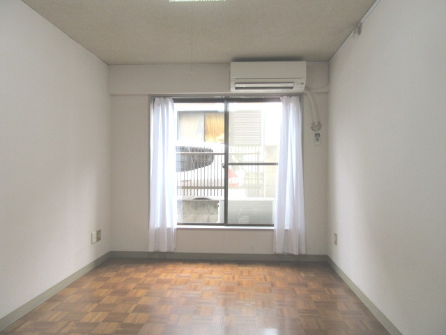 プチメゾンの洋室