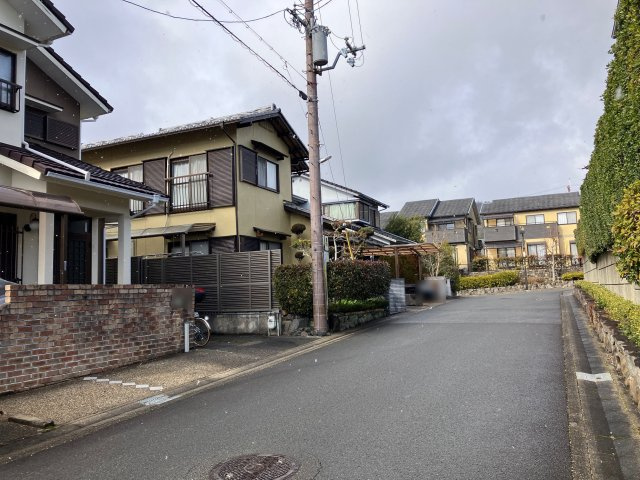 【前面道路含む現地写真】 | 桂坂 大枝北沓掛町三丁目 売土地 | 前道約6.0ｍ