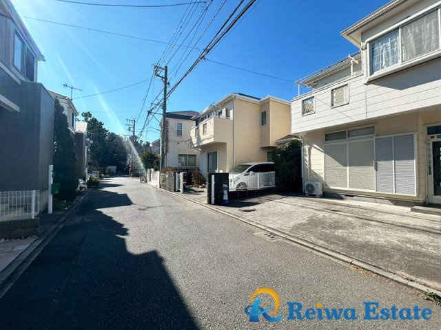 売地　茅ヶ崎市浜須賀の前面道路含む現地写真