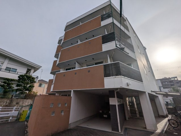 ウインズコートⅢの外観