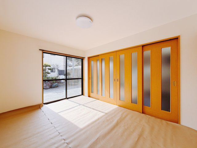 【中古戸建】藤岡市鬼石の和室|■1階和室｜和室でしか味わえない畳ならではの香りや素材で和のやすらぎを感じてください♪休日はお子様とお昼寝するのにも最適です！
