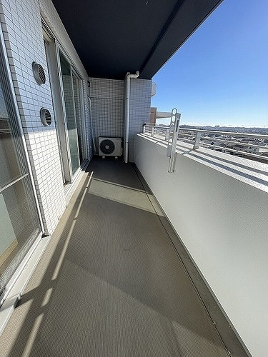 ブランズ調布サザンプレミアムのバルコニー|リビング・ダイニング側バルコニー