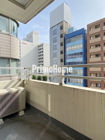 エスコート神田岩本町のバルコニー