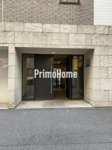 エスコート神田岩本町のエントランス