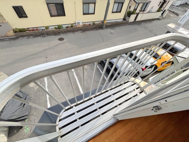 コーポホコトリ　A棟のバルコニー