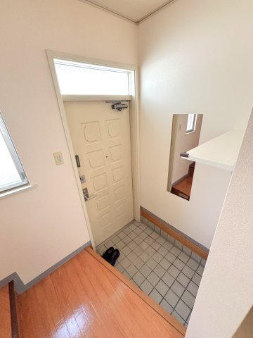 コーポホコトリ　A棟の玄関