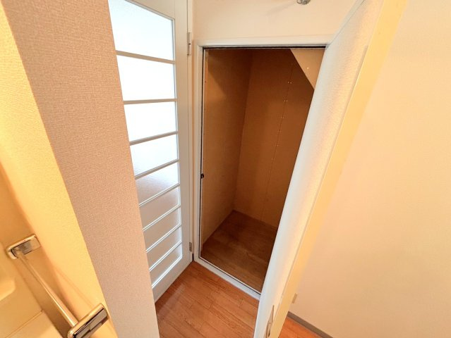 コーポホコトリ　A棟の収納