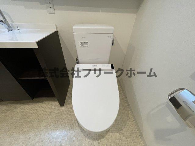 武蔵野市境５丁目の賃貸マンションのトイレ