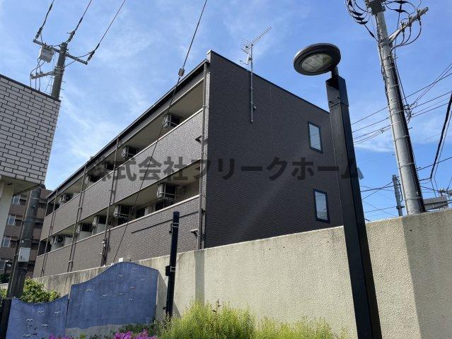 武蔵野市境５丁目の賃貸マンションの外観