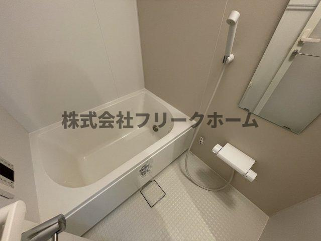 武蔵野市境５丁目の賃貸マンションの浴室