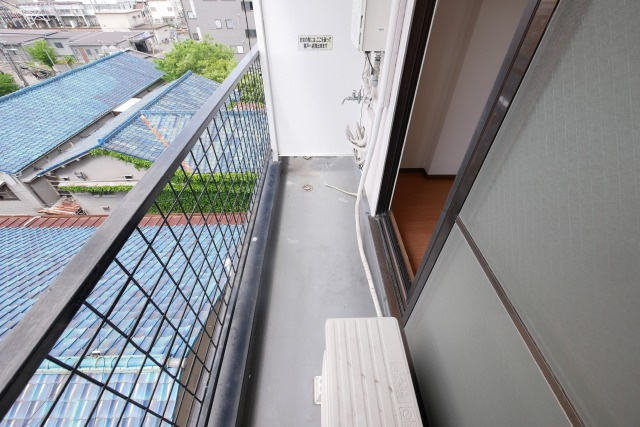 大阪市住吉区杉本２丁目の賃貸マンションのバルコニー