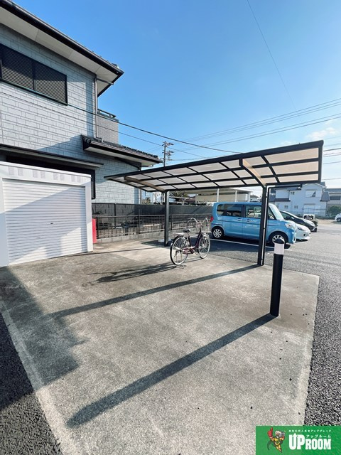 ハイツキューハイAの駐車場